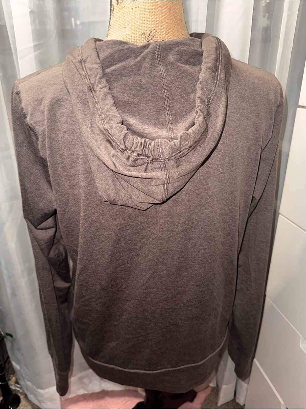 Women’s Vuori Halo Performance Mushroom Taupe Heather Zip Hoodie Jacket M - Picture 4 of 8